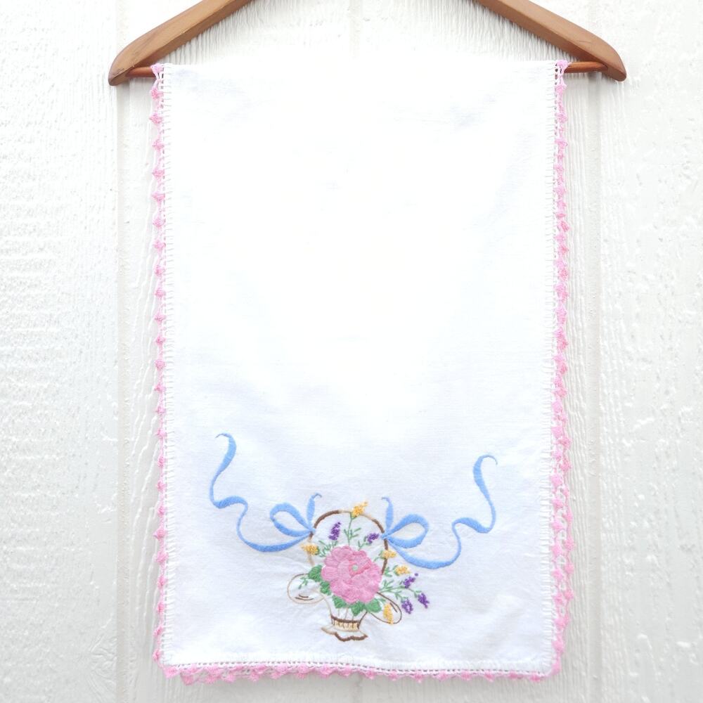 Vtg Table Runner Pink Floral Basket Cotton Embroidery MCM Valentine Shabby 13x41